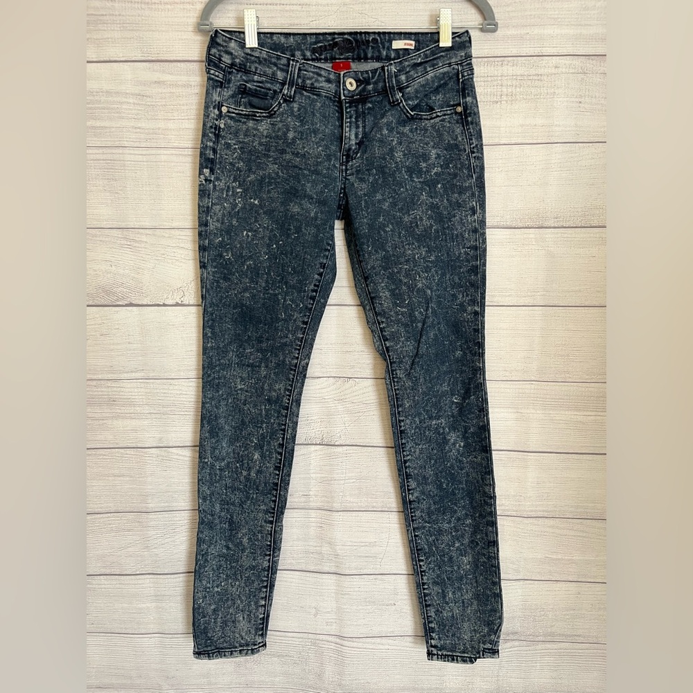 Arizona Jean Co. | Acid Wash Skinny Jeans